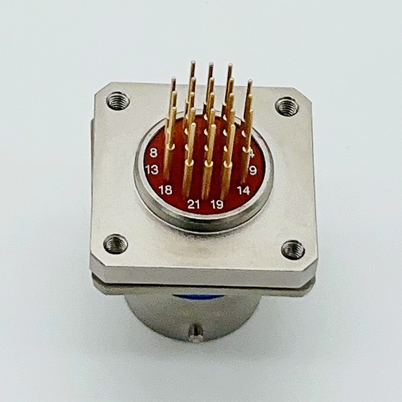 XC158B-18F21Z1DP13-C-03C2